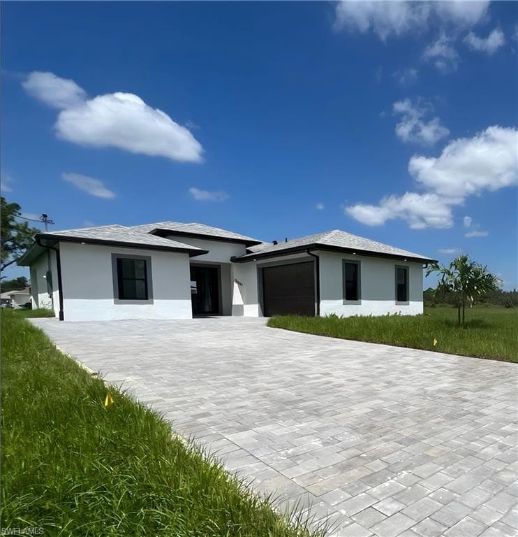 2500 39th ST W LEHIGH ACRES, FL 33971