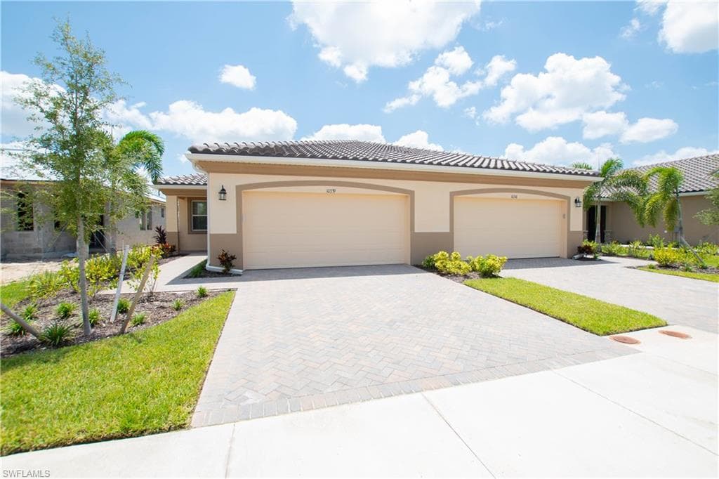 10339 Bonavie Cove DR FORT MYERS, FL 33966