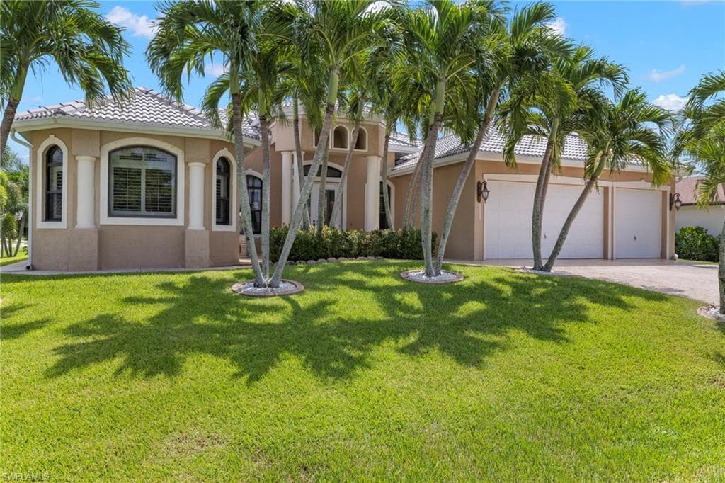 4901 SW 27th PL CAPE CORAL, FL 33914