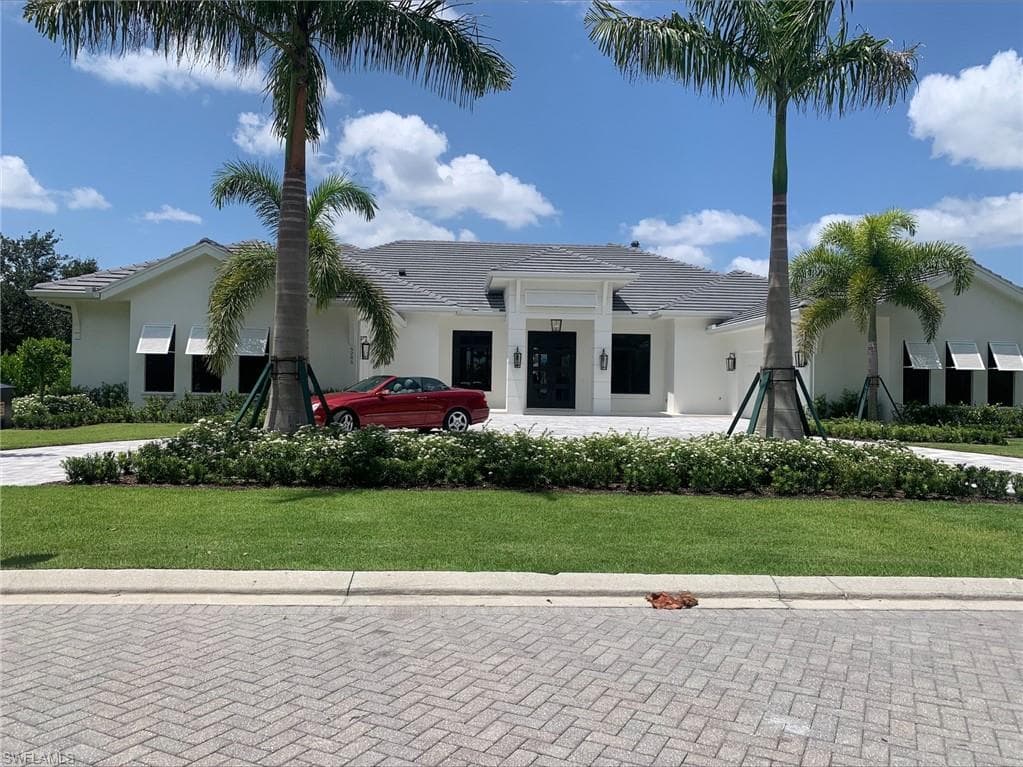 6285 Highcroft DR NAPLES, FL 34119