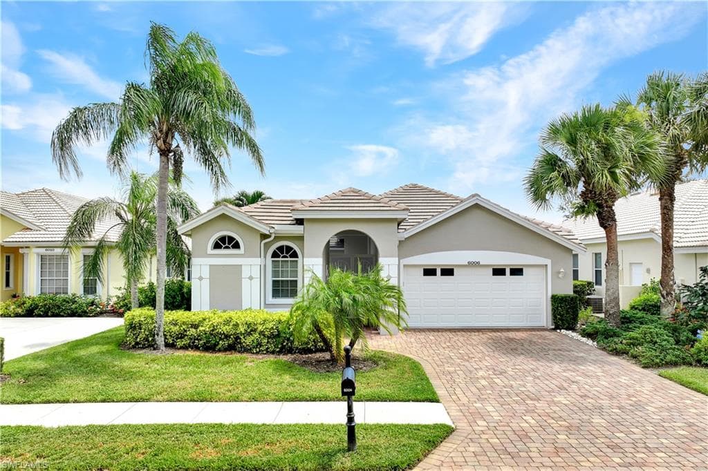 6006 Highwood Park LN NAPLES, FL 34110