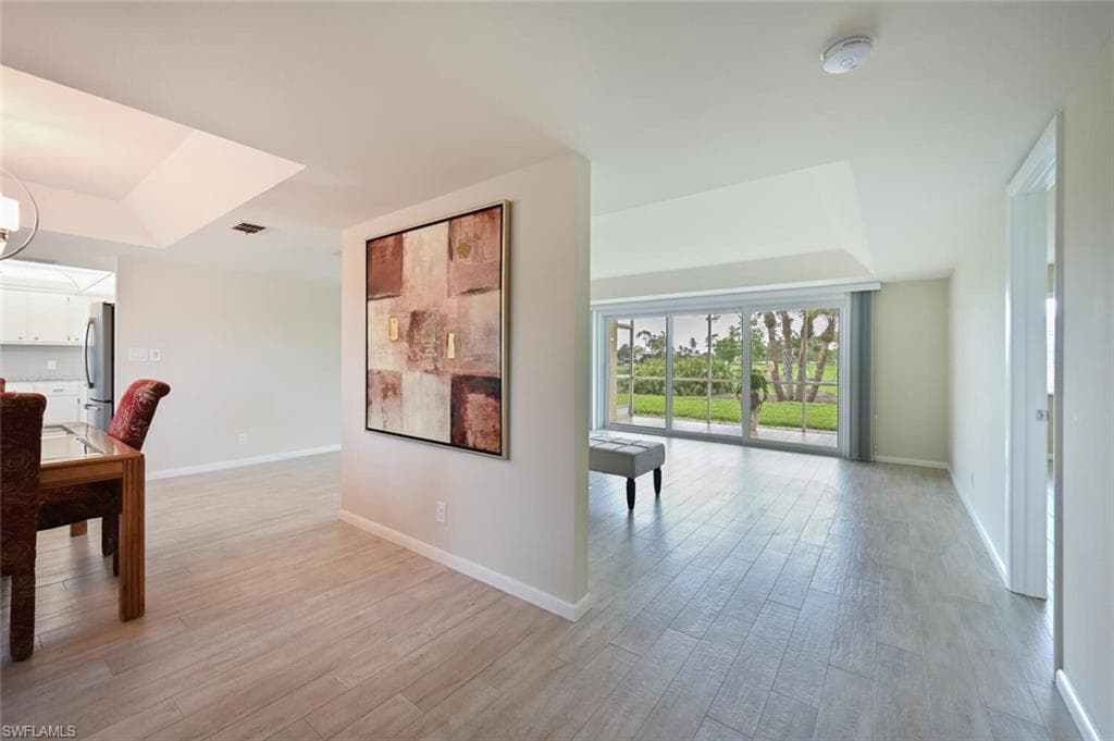 135 Palm DR 13 NAPLES, FL 34112