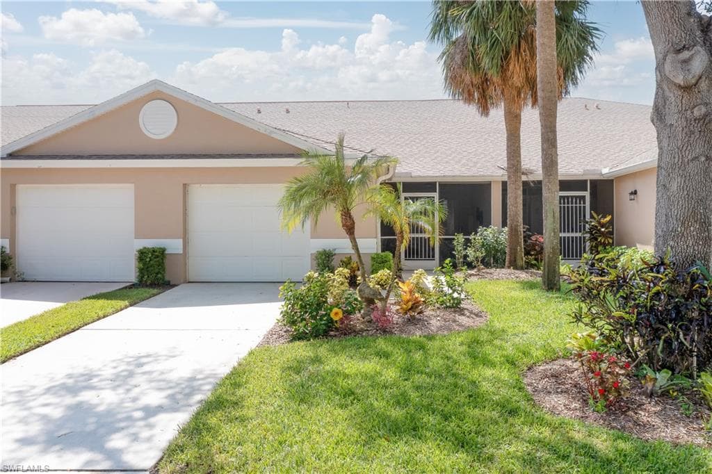 20712 Country Barn DR ESTERO, FL 33928