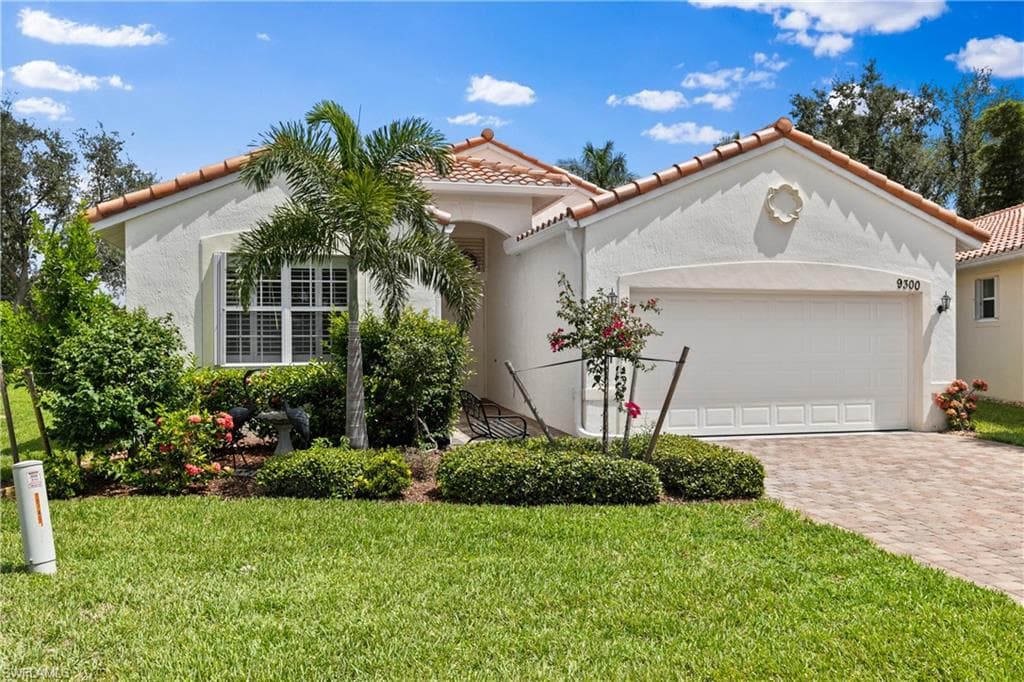 9300 Springview LOOP ESTERO, FL 33928