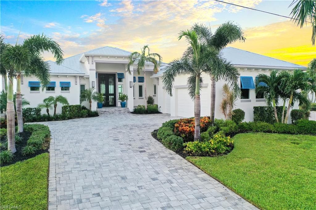3817 21st PL CAPE CORAL, FL 33904