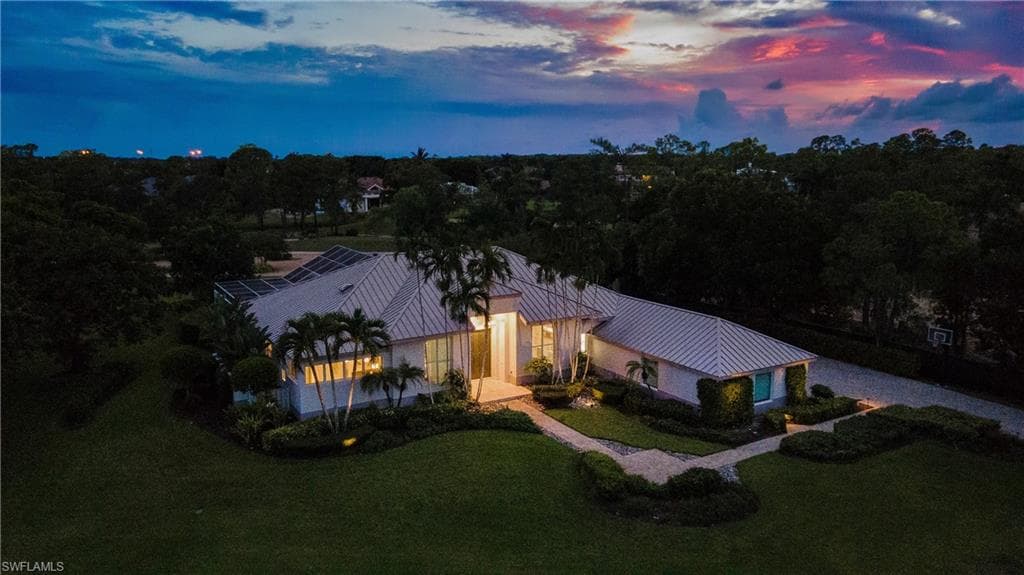 13023 Valewood DR NAPLES, FL 34119