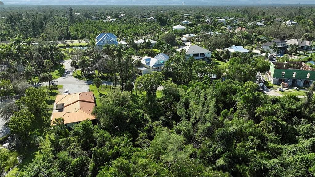 7121 Congdon RD FORT MYERS, FL 33908