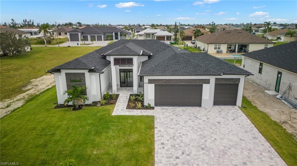 3723 1st TER CAPE CORAL, FL 33993