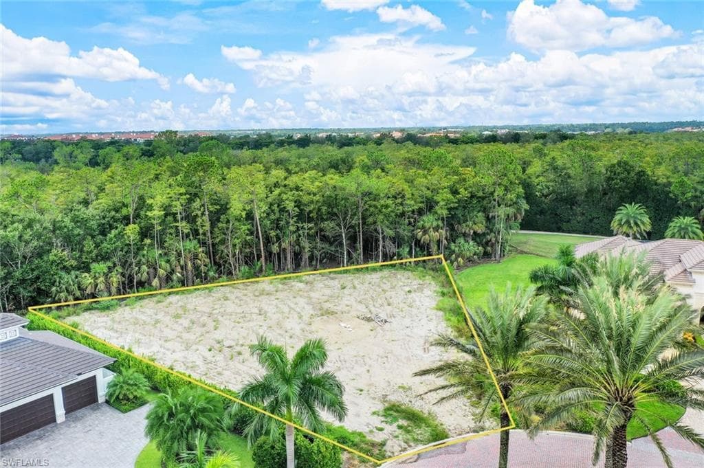 4637 Idylwood LN NAPLES, FL 34119