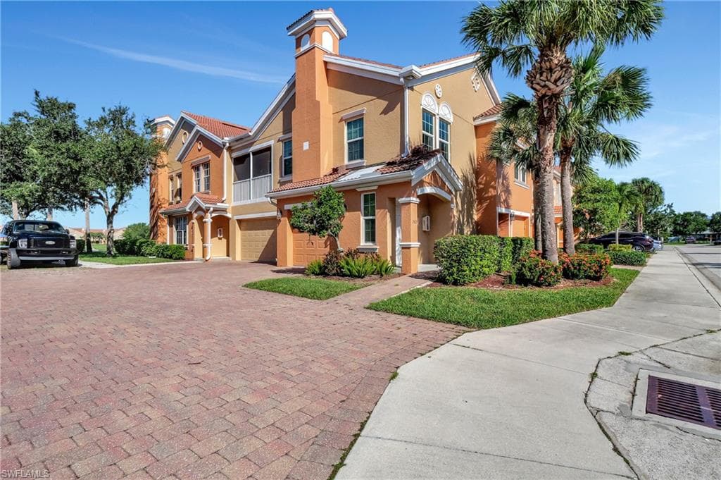 1825 Concordia Lake CIR 1505 CAPE CORAL, FL 33909