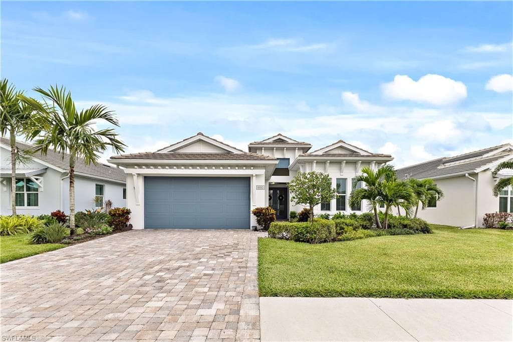 8893 Redonda DR NAPLES, FL 34114