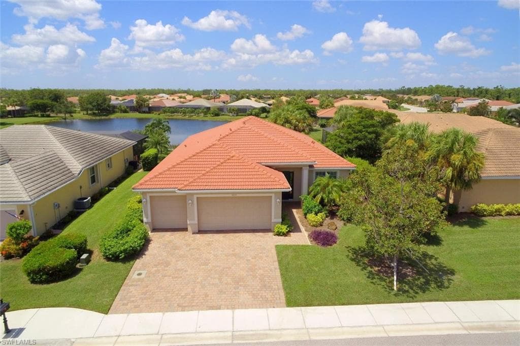 20515 Sky Meadow LN NORTH FORT MYERS, FL 33917