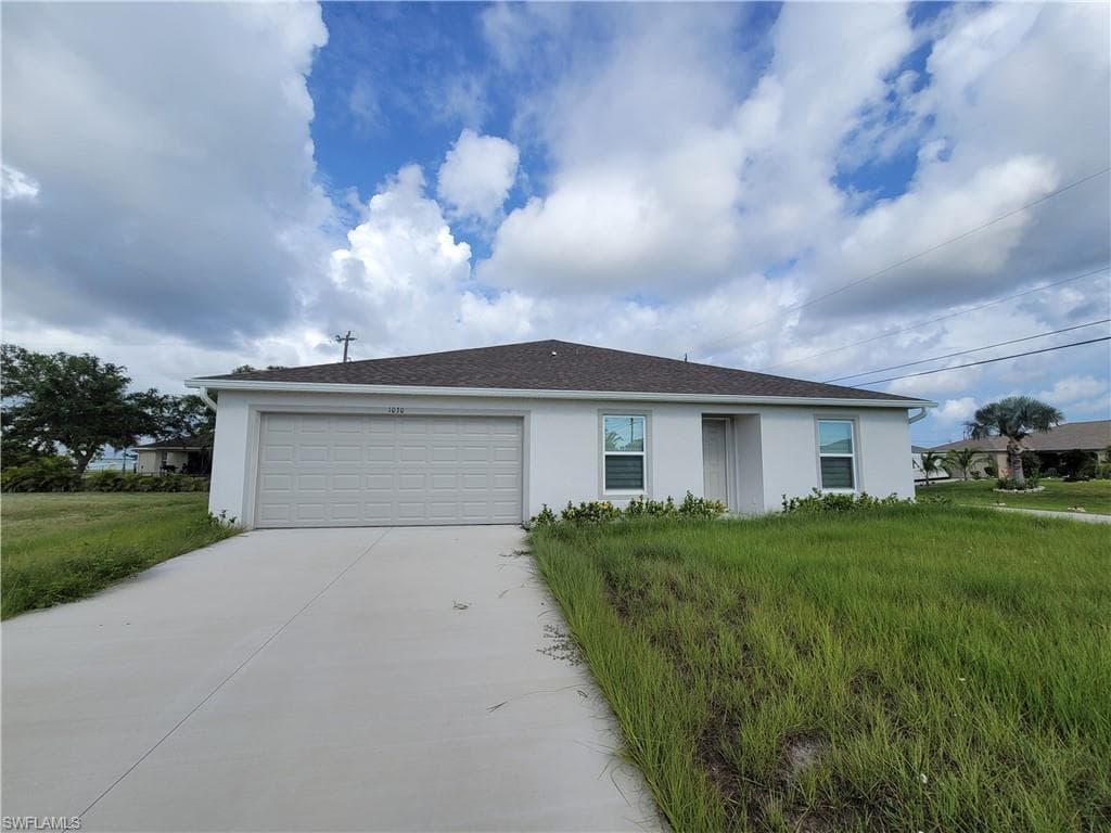 1030 NE 1st AVE CAPE CORAL, FL 33909