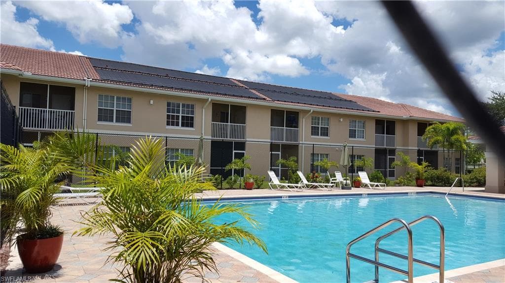 8424 Bernwood Cove LOOP 1511 FORT MYERS, FL 33966
