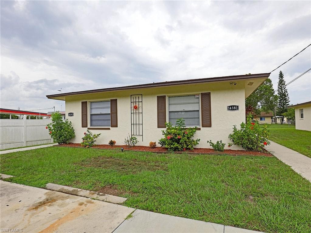 14181 Old Olga RD FORT MYERS, FL 33905