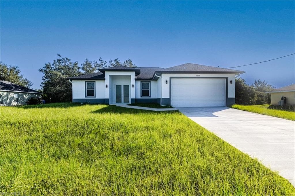 3208 70th ST W LEHIGH ACRES, FL 33971