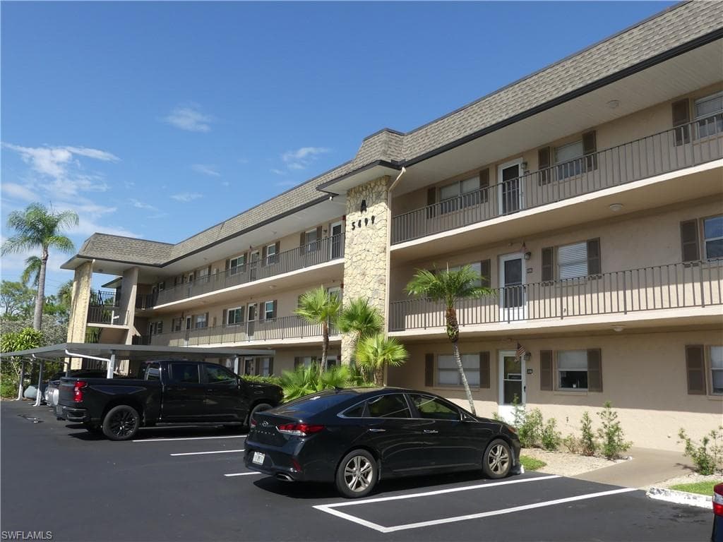 5499 Rattlesnake Hammock RD 207A NAPLES, FL 34113
