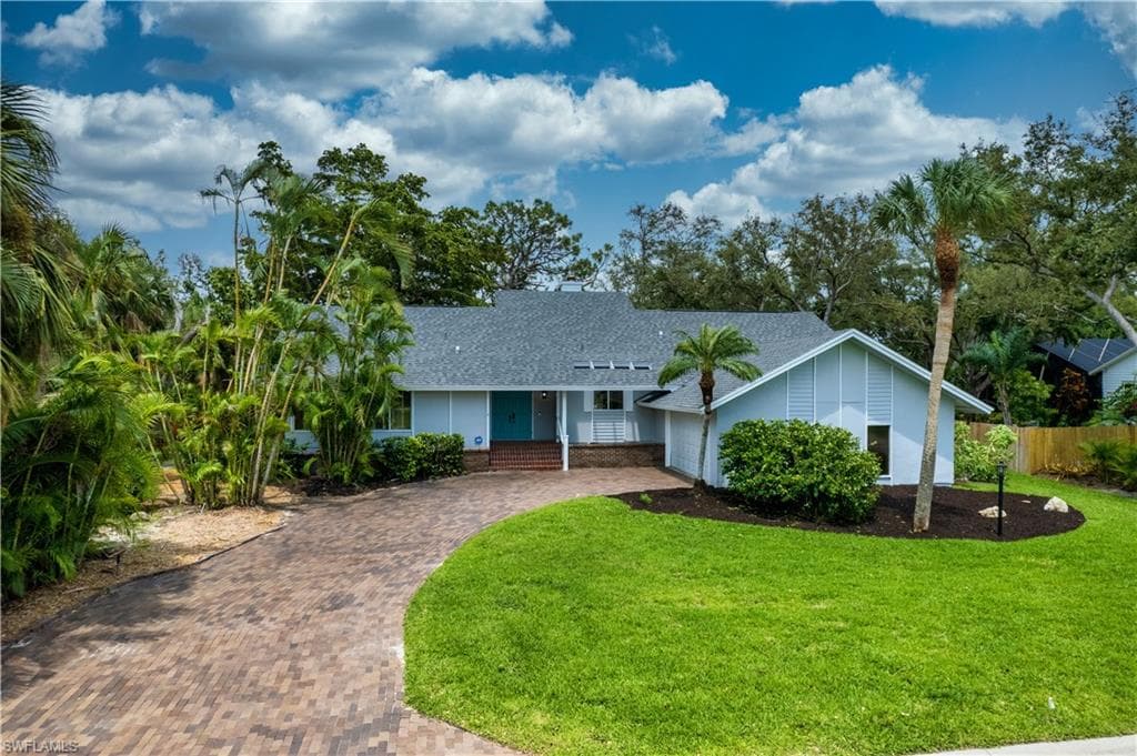 12322 McGregor Woods CIR FORT MYERS, FL 33908
