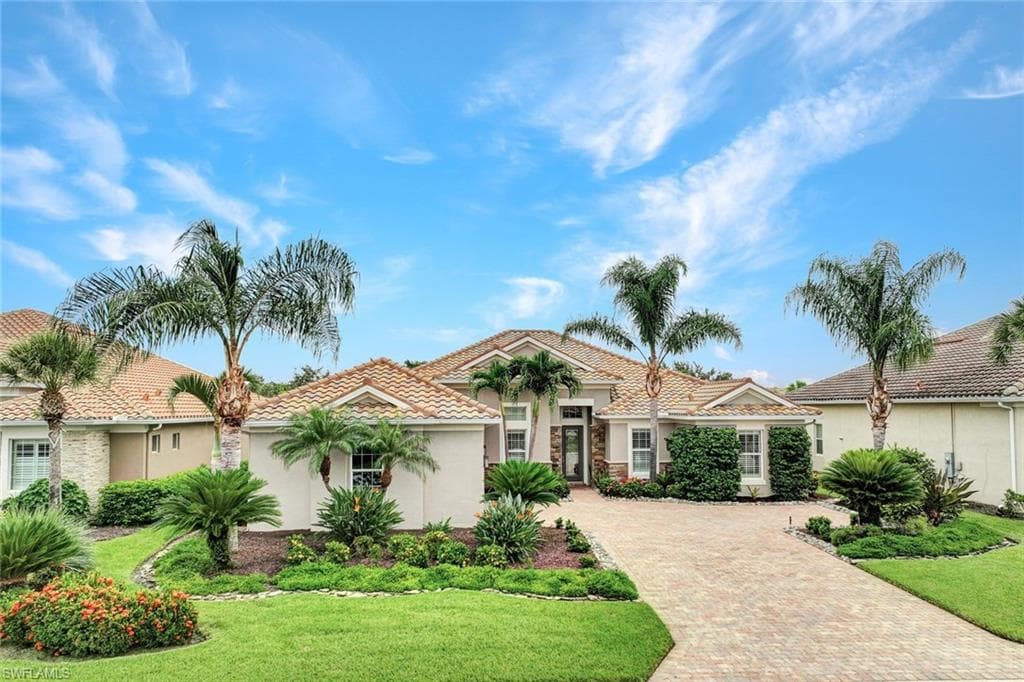 9314 Quarry DR NAPLES, FL 34120