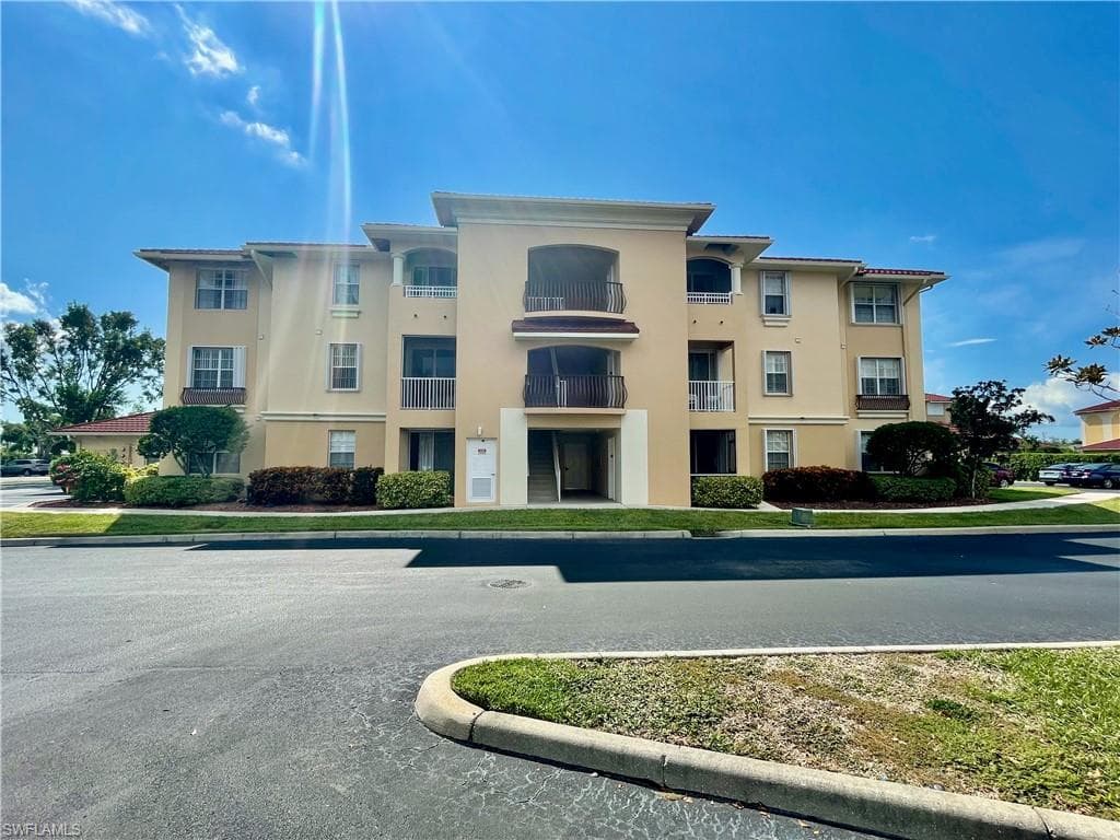 1514 SW 50th ST 204 CAPE CORAL, FL 33914