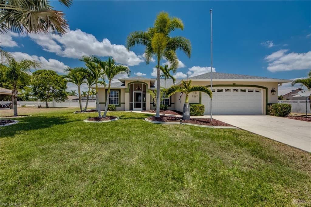 2217 SE 11th ST CAPE CORAL, FL 33990