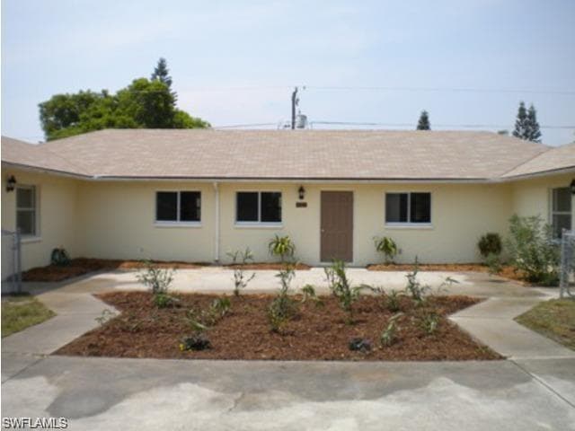 673 105th AVE N NAPLES, FL 34108