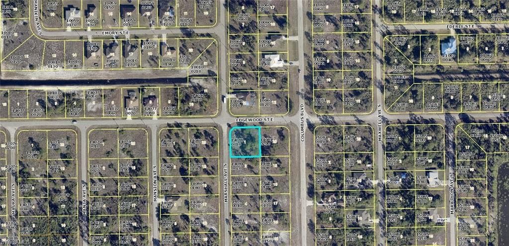 1041 Marshall AVE S LEHIGH ACRES, FL 33974