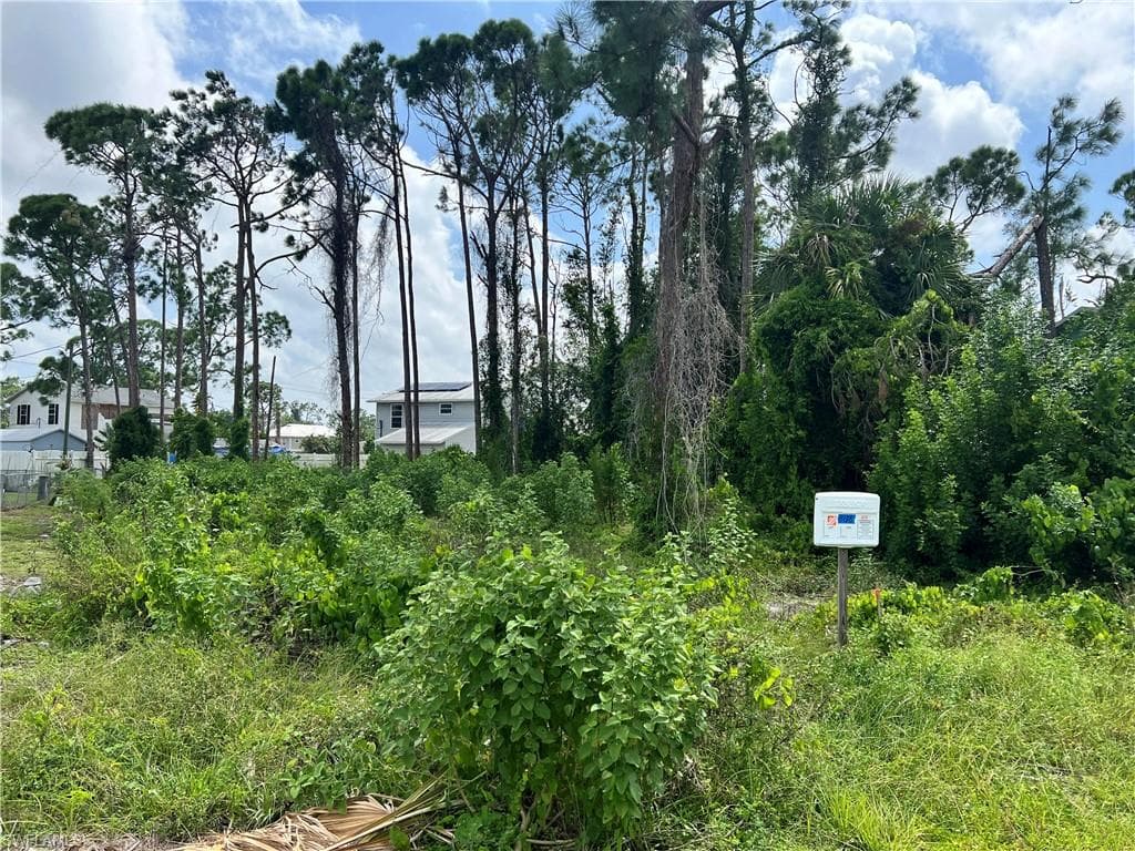 8138 Cypress DR S FORT MYERS, FL 33967