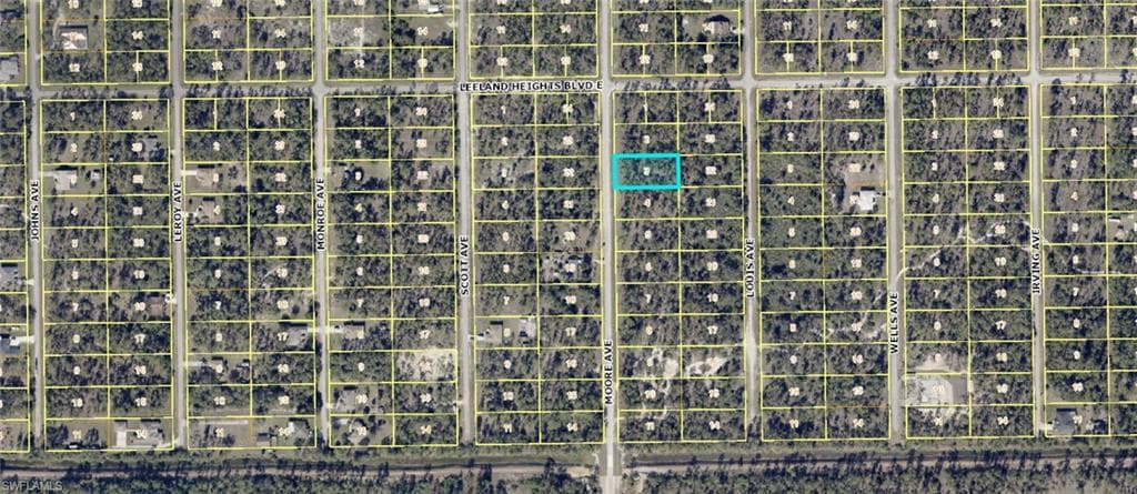 18 Moore AVE LEHIGH ACRES, FL 33936