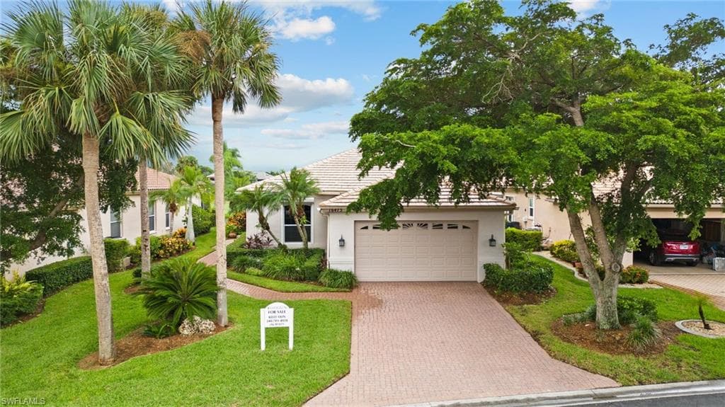 16473 Edgemont DR FORT MYERS, FL 33908