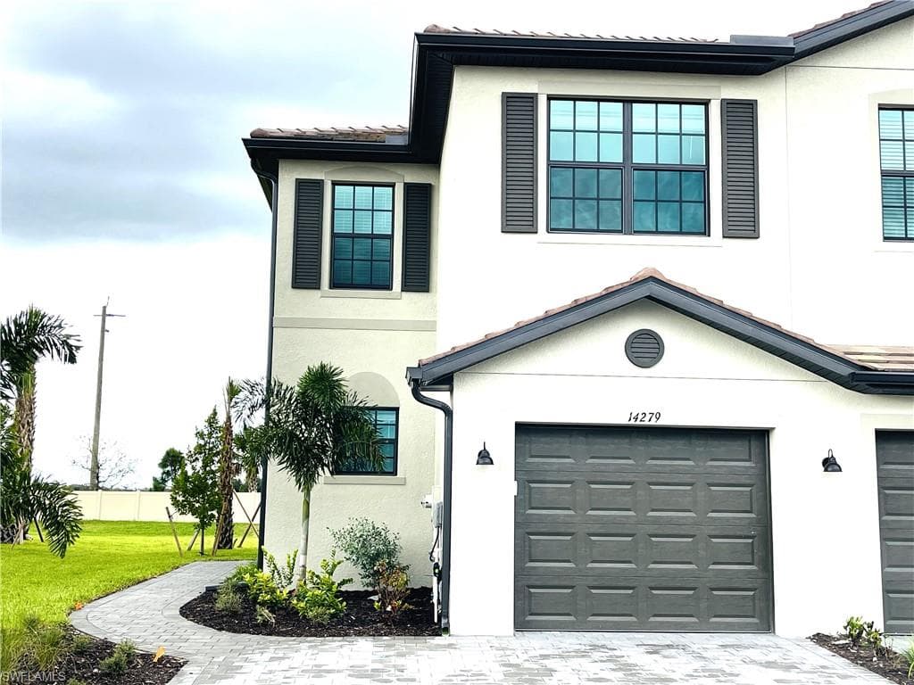 14279 Pine Lodge LN FORT MYERS, FL 33913