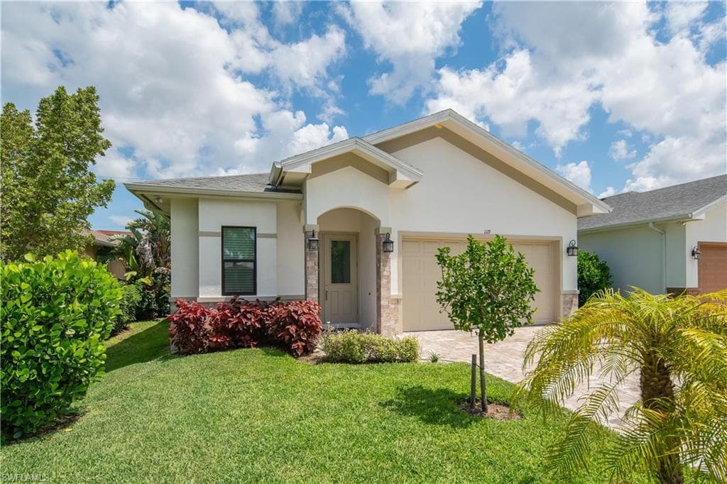 1119 Ridge ST NAPLES, FL 34103
