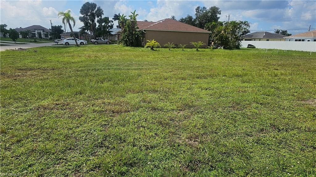 4216 SW 15th AVE CAPE CORAL, FL 33914