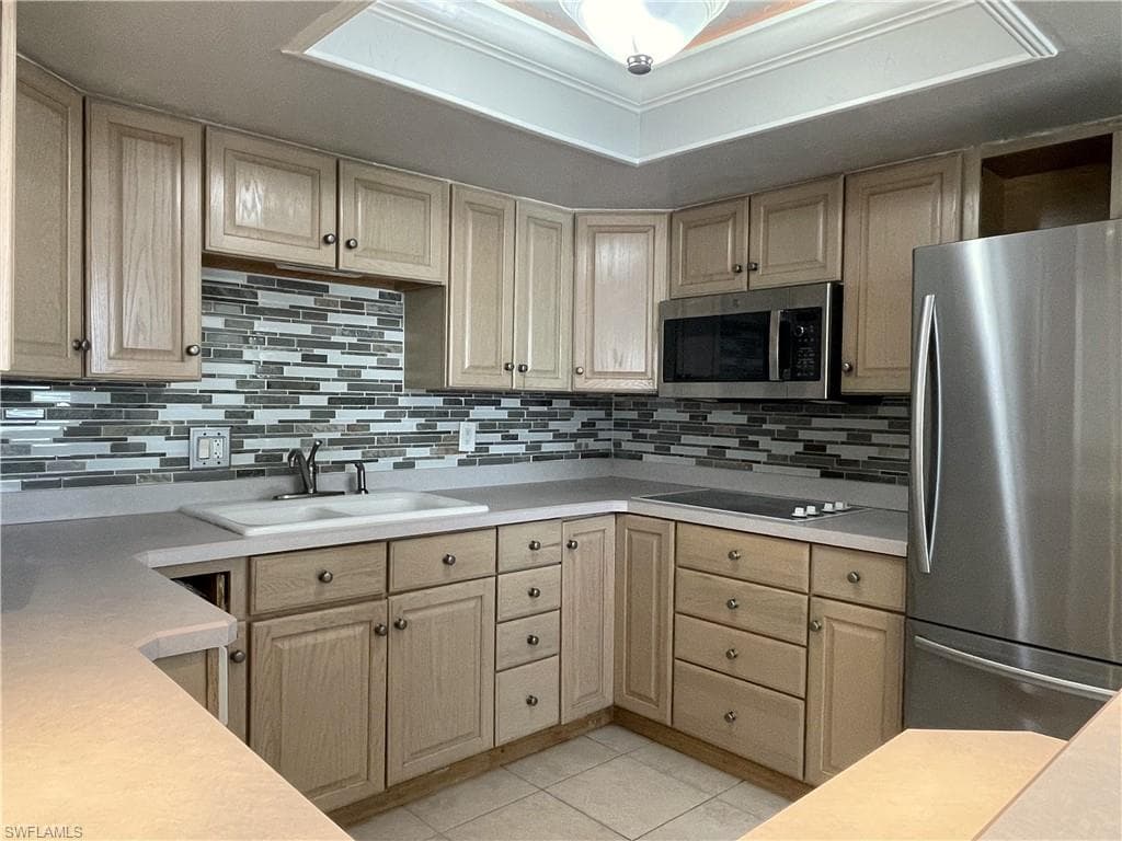 6777 Winkler RD 274 FORT MYERS, FL 33919