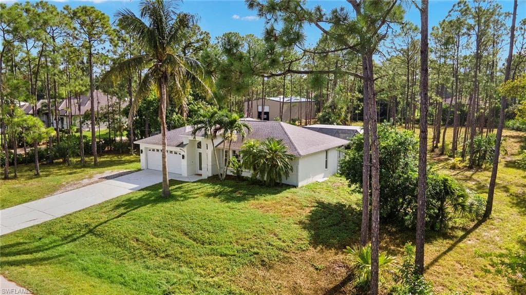 24311 Mountain View DR BONITA SPRINGS, FL 34135