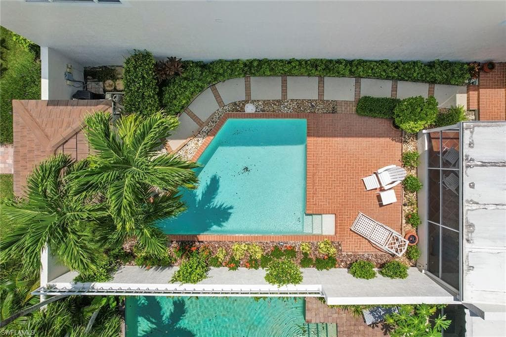 1136 6th ST S 5 NAPLES, FL 34102