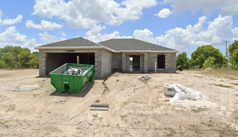 724 NW 20th ST CAPE CORAL, FL 33993