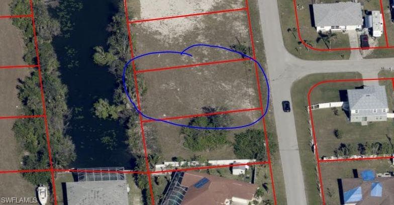 1630 NE 13th PL CAPE CORAL, FL 33909