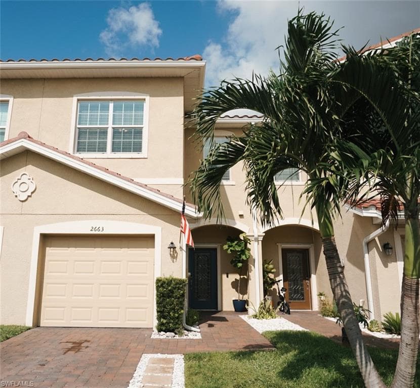 2663 Blossom WAY NAPLES, FL 34120