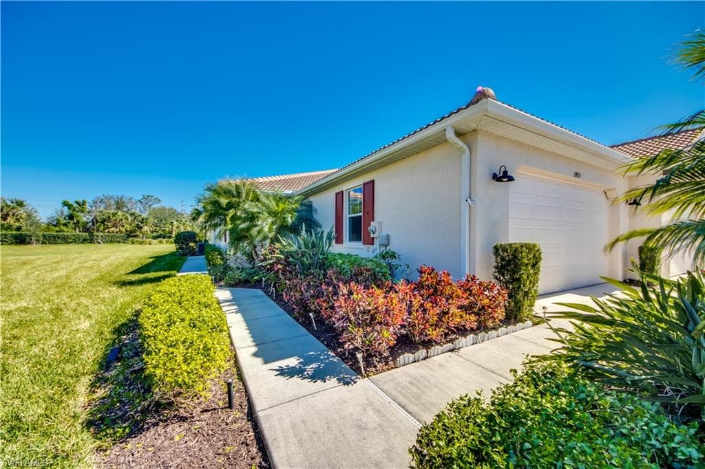 11925 Grosseto CT FORT MYERS, FL 33913
