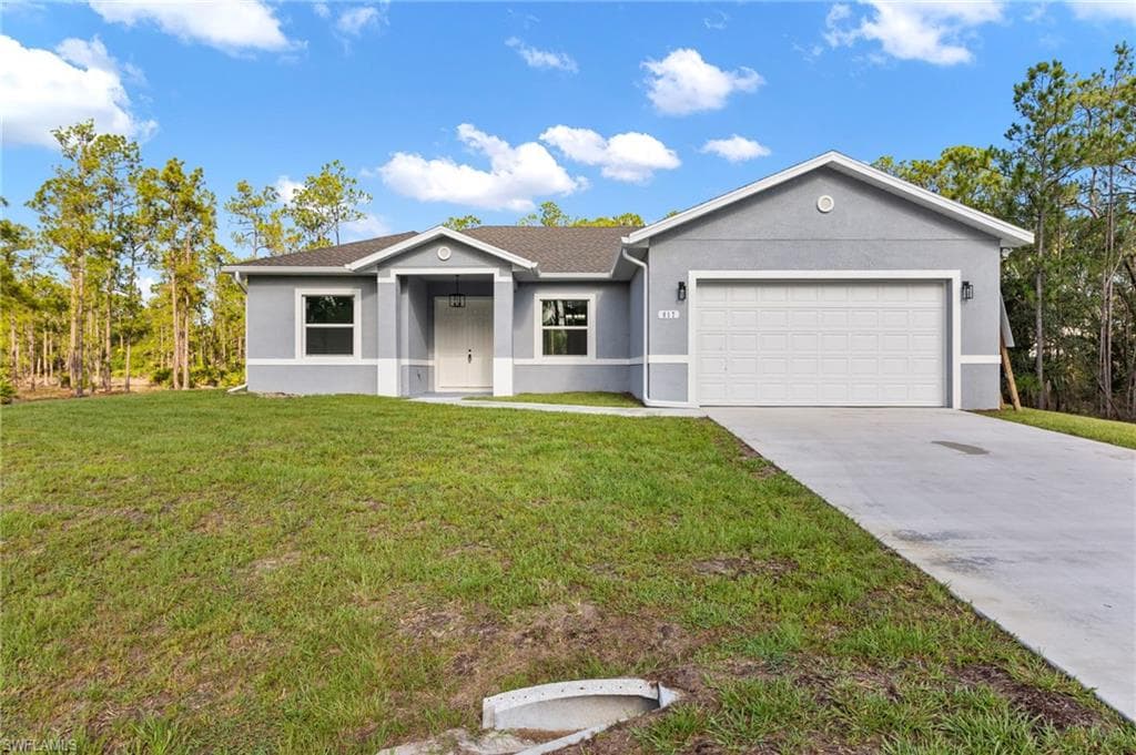 908 Cleveland AVE LEHIGH ACRES, FL 33972