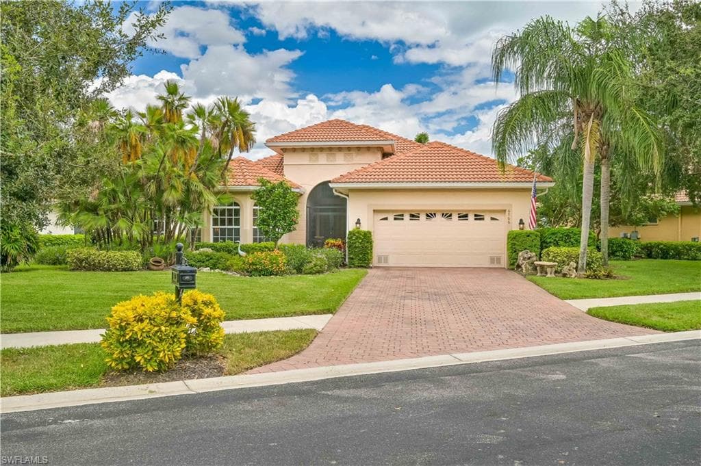 6766 Bent Grass DR NAPLES, FL 34113
