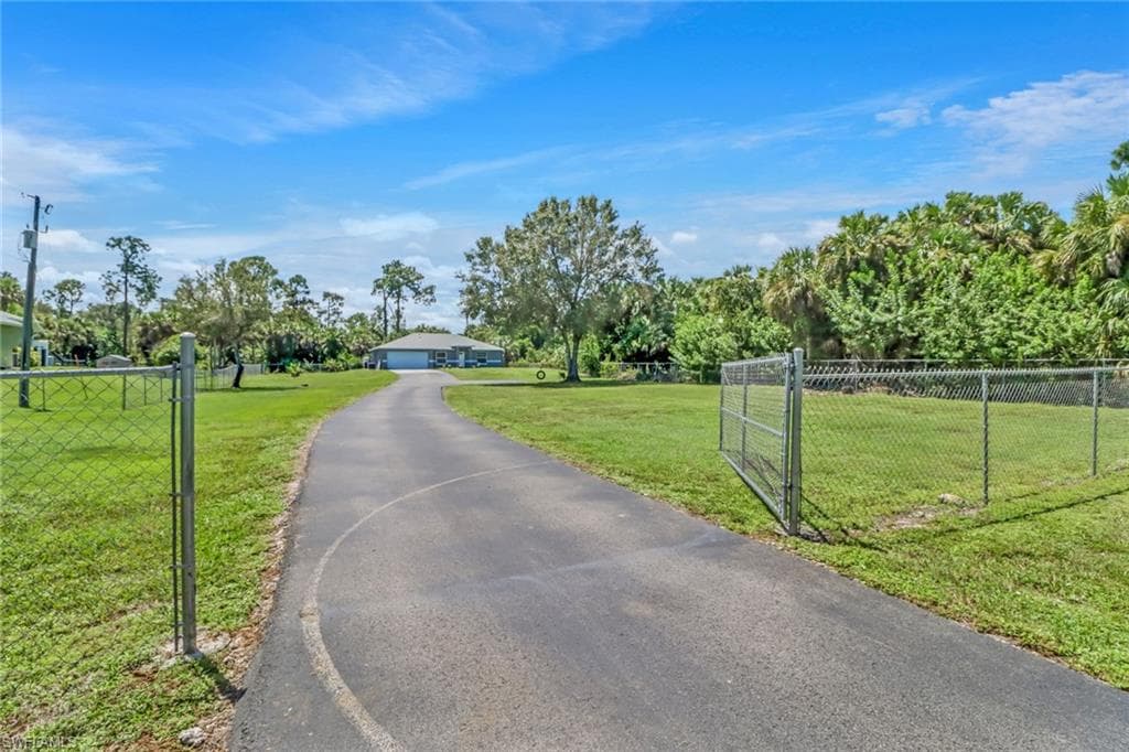 4042 20th AVE SE NAPLES, FL 34117