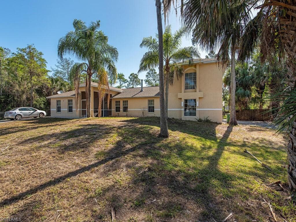 160 19th ST SW NAPLES, FL 34117