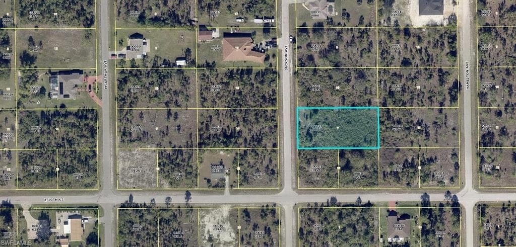 1002 Jackson AVE LEHIGH ACRES, FL 33972