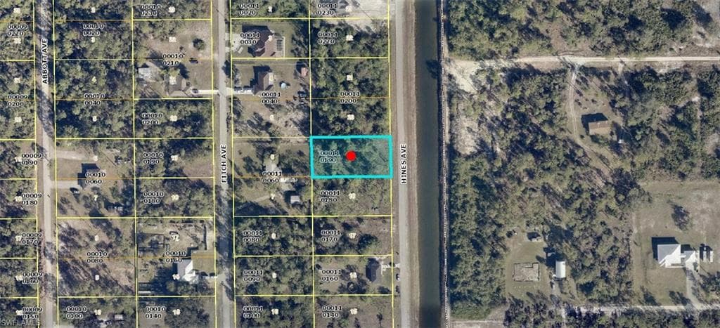 2013 Hines AVE ALVA, FL 33920