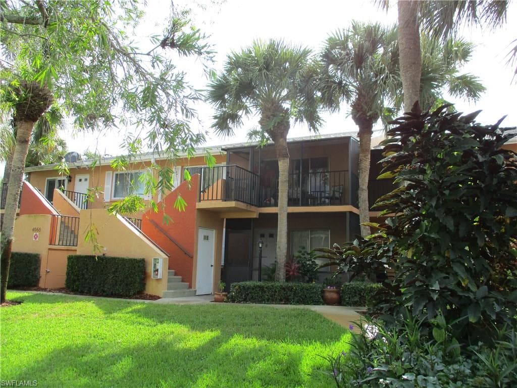 4060 Ice Castle WAY 10 NAPLES, FL 34112