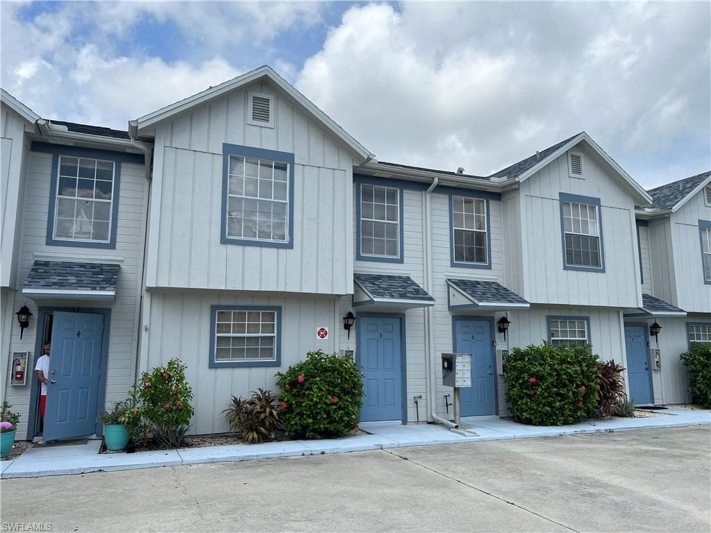 1005 SW 48th TER 5 CAPE CORAL, FL 33914