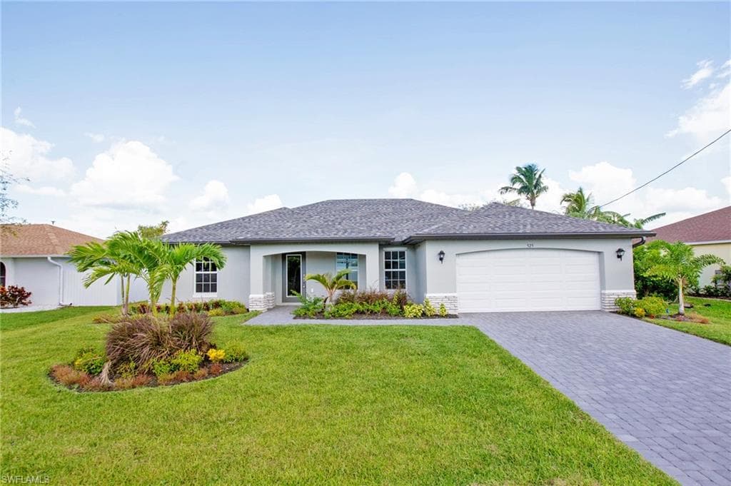 525 SE 17th PL CAPE CORAL, FL 33990