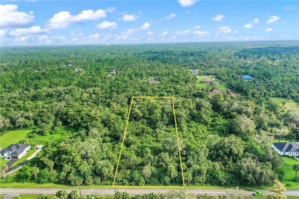2115 10th AVE NE NAPLES, FL 34120